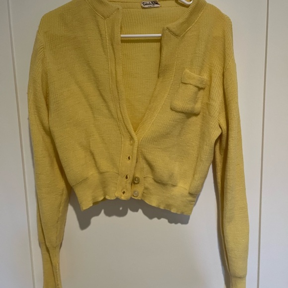 Vintage Frederick & Nelson Yellow Sweater Cardigan 100% Wool - Picture 2 of 5